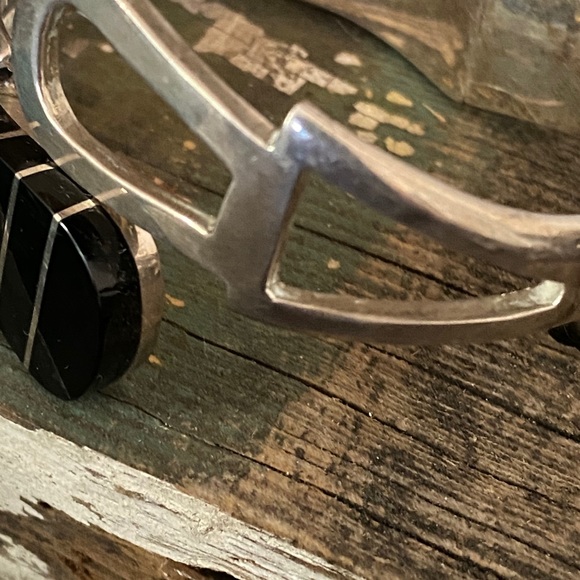 Cuff Bracelet with Black Onyx - Picture 2 of 6